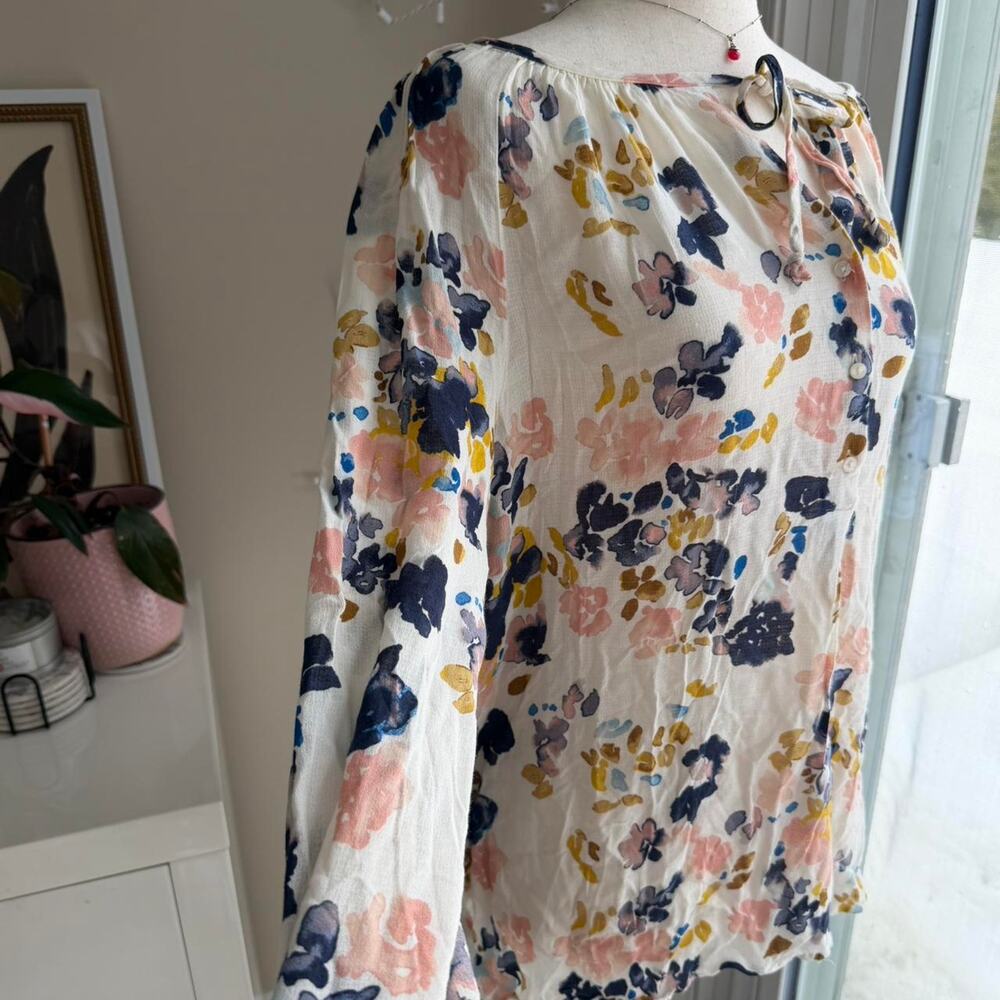 Lucky Brand Watercolor Floral Long Sleeve Blouse Large - Picture 2 of 5